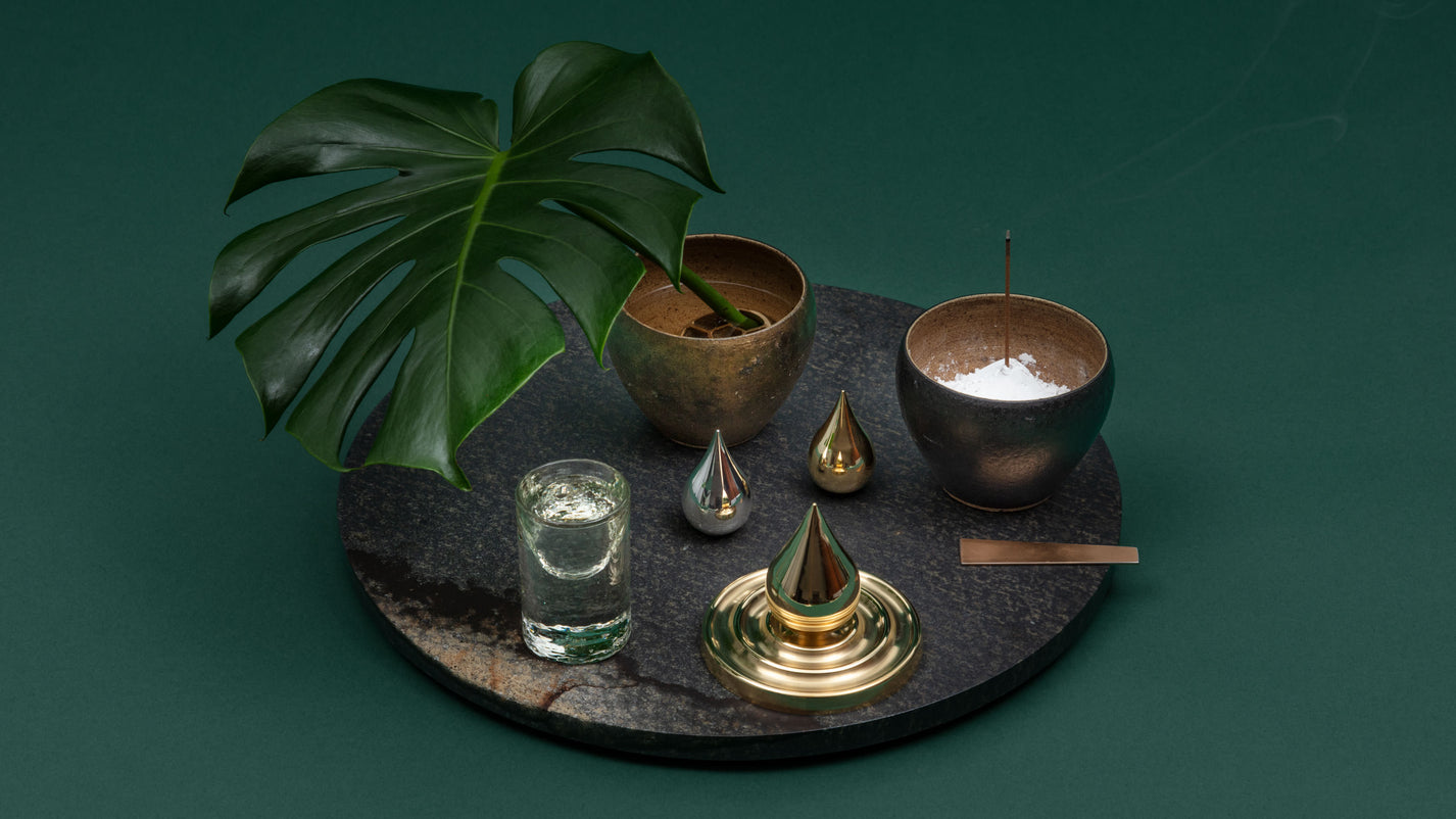 Setting : Personal Altar